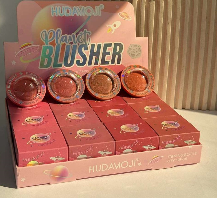 رژگونه فضایی هدی موجی طرح سفینه فضایی planet blusher