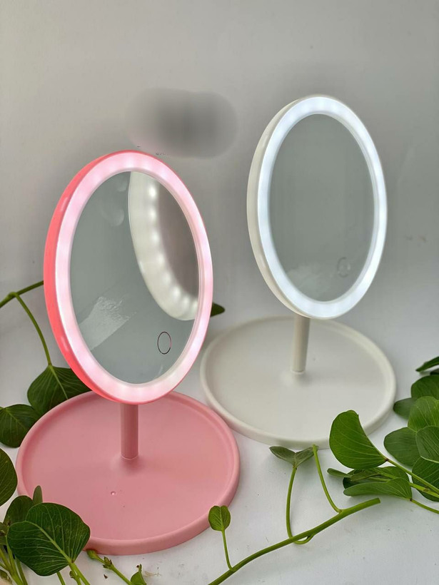 استند لوازم آرایشی و آینه رینگ لایت دار لمسی چراغ دار مدل LED makeup mirror
